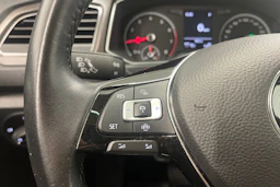 harmaa Volkswagen T-Roc 2019 kuva 14.