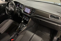 met. musta Volkswagen T-Roc 2019 kuva 23.