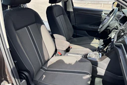 Ruskea (beige) Volkswagen T-Roc 2019 kuva 11.