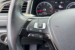 Ruskea (beige) Volkswagen T-Roc 2019 kuva 13.