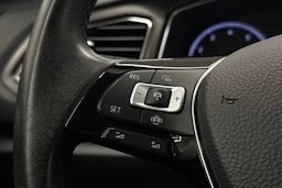 Valkoinen Volkswagen T-Roc 2019 kuva 16.