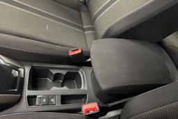 Valkoinen Volkswagen T-Roc 2019 kuva 32.