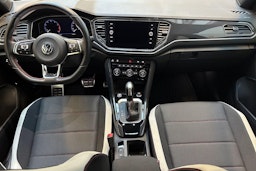 harmaa Volkswagen T-Roc 2020 kuva 9.
