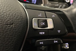 valkoinen Volkswagen T-Roc 2020 kuva 16.
