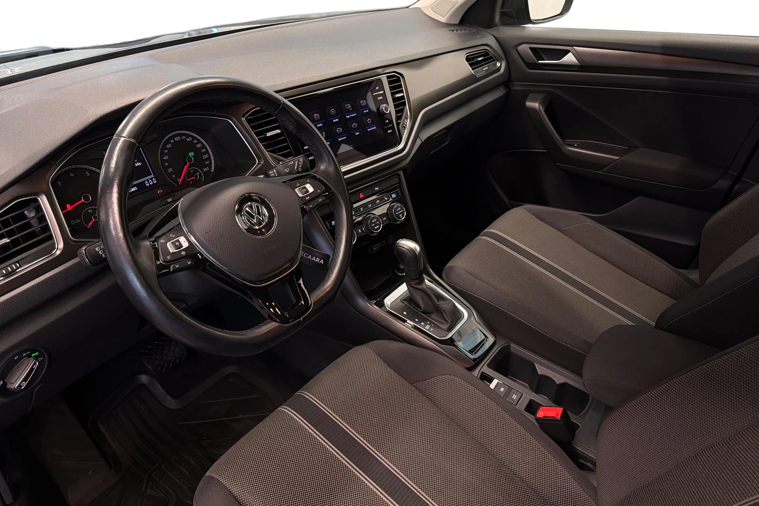 Harmaa Volkswagen T-Roc 2020 kuva 8.