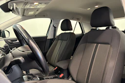 Harmaa Volkswagen T-Roc 2020 kuva 17.