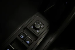 Harmaa Volkswagen T-Roc 2020 kuva 23.