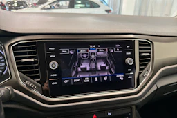 Harmaa Volkswagen T-Roc 2020 kuva 30.