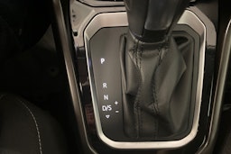 valkoinen Volkswagen T-Roc 2020 kuva 22.