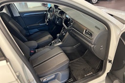 valkoinen Volkswagen T-Roc 2020 kuva 12.