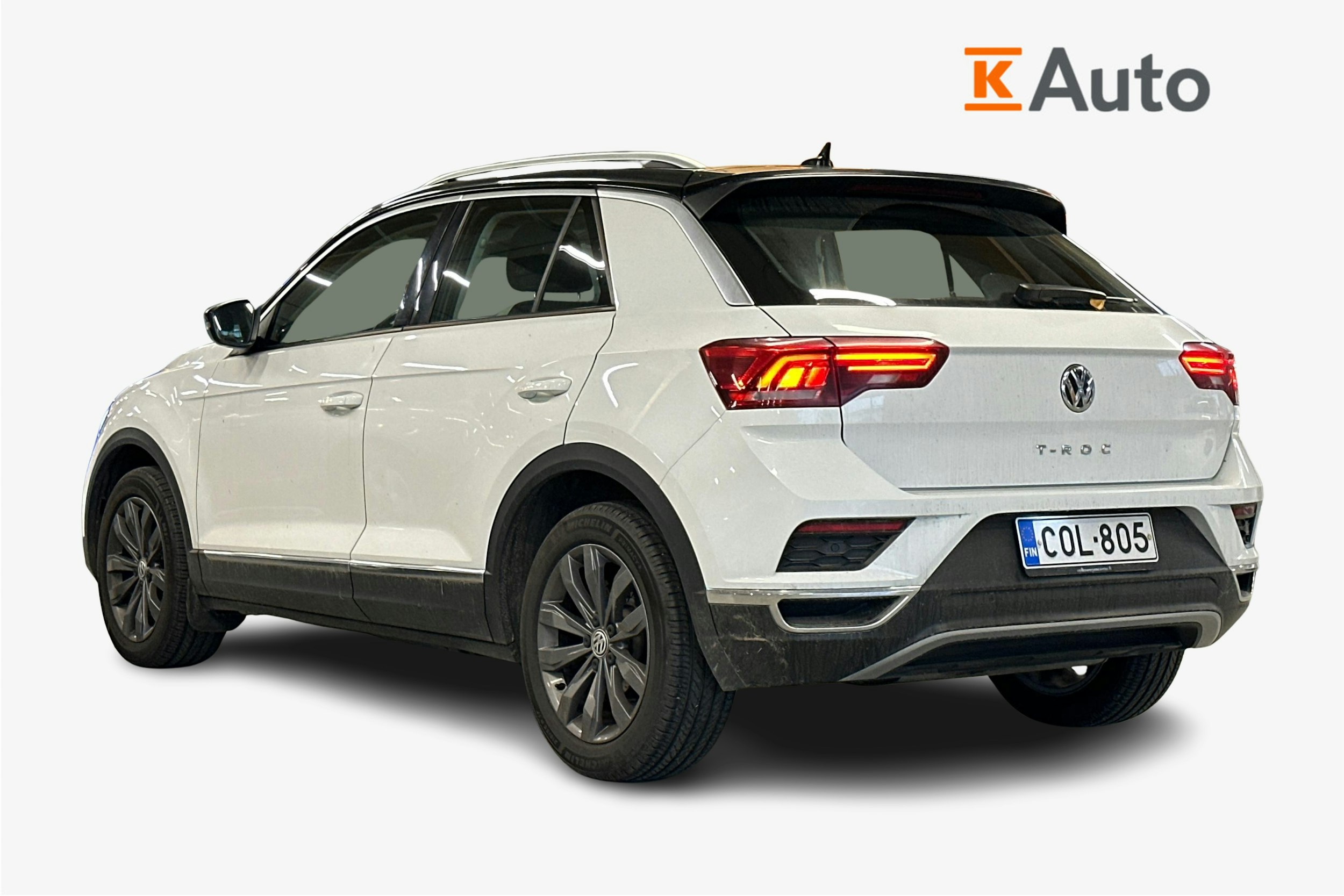 valkoinen Volkswagen T-Roc 2020 kuva 2.