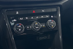 sininen Volkswagen T-Roc 2020 kuva 17.