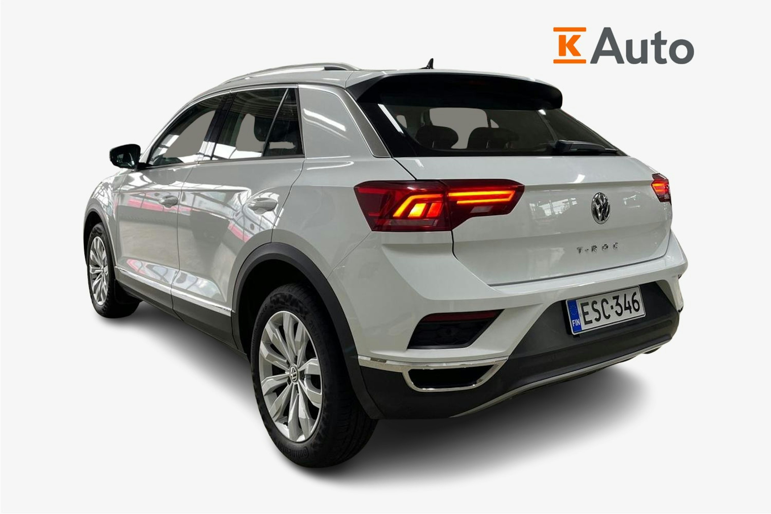 Valkoinen Volkswagen T-Roc 2020 kuva 2.