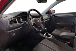 Punainen Volkswagen T-Roc 2020 kuva 3.