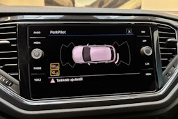 punainen Volkswagen T-Roc 2020 kuva 17.