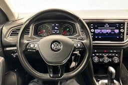 musta Volkswagen T-Roc 2020 kuva 15.