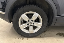 musta Volkswagen T-Roc 2020 kuva 25.