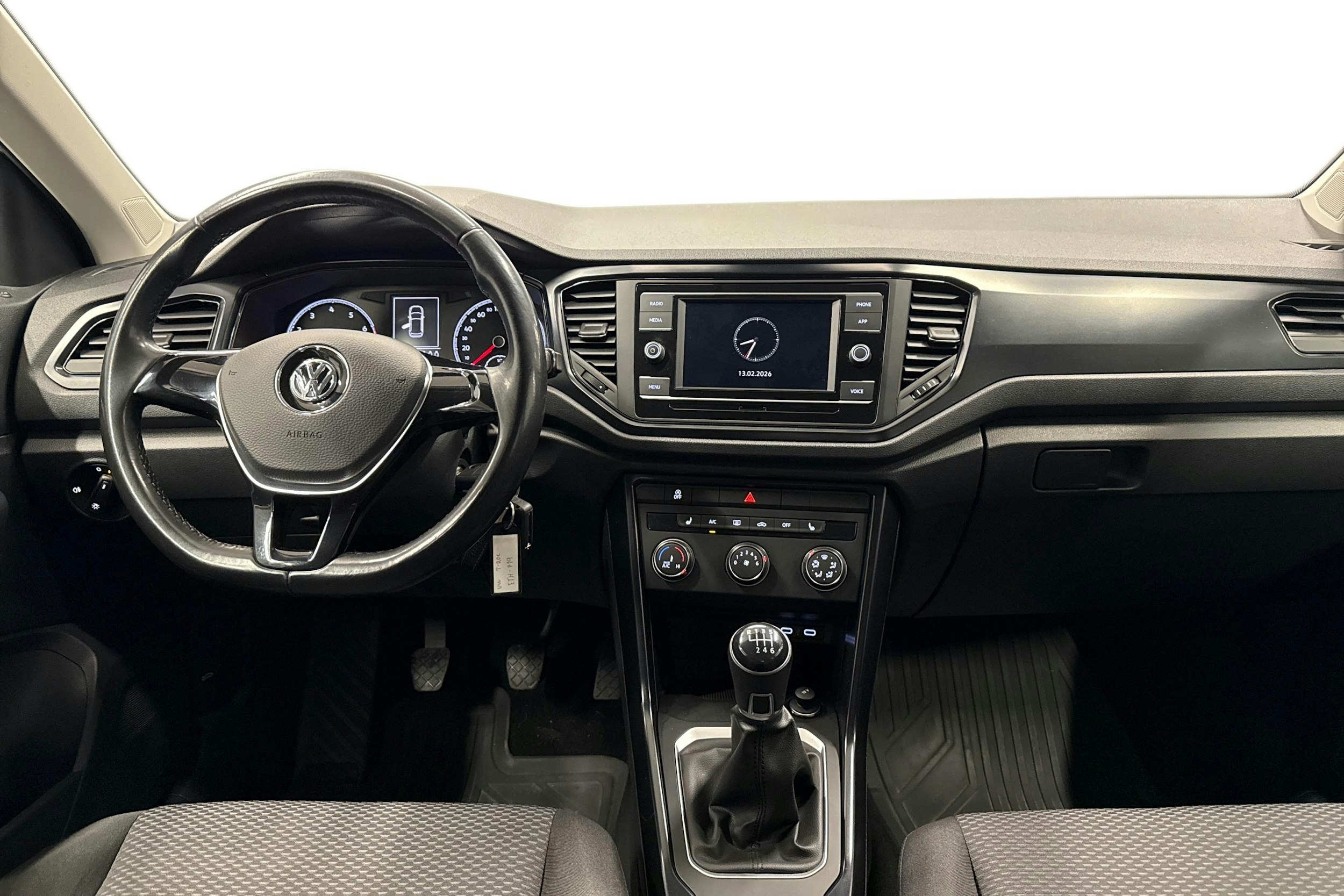 valkoinen Volkswagen T-Roc 2020 kuva 9.