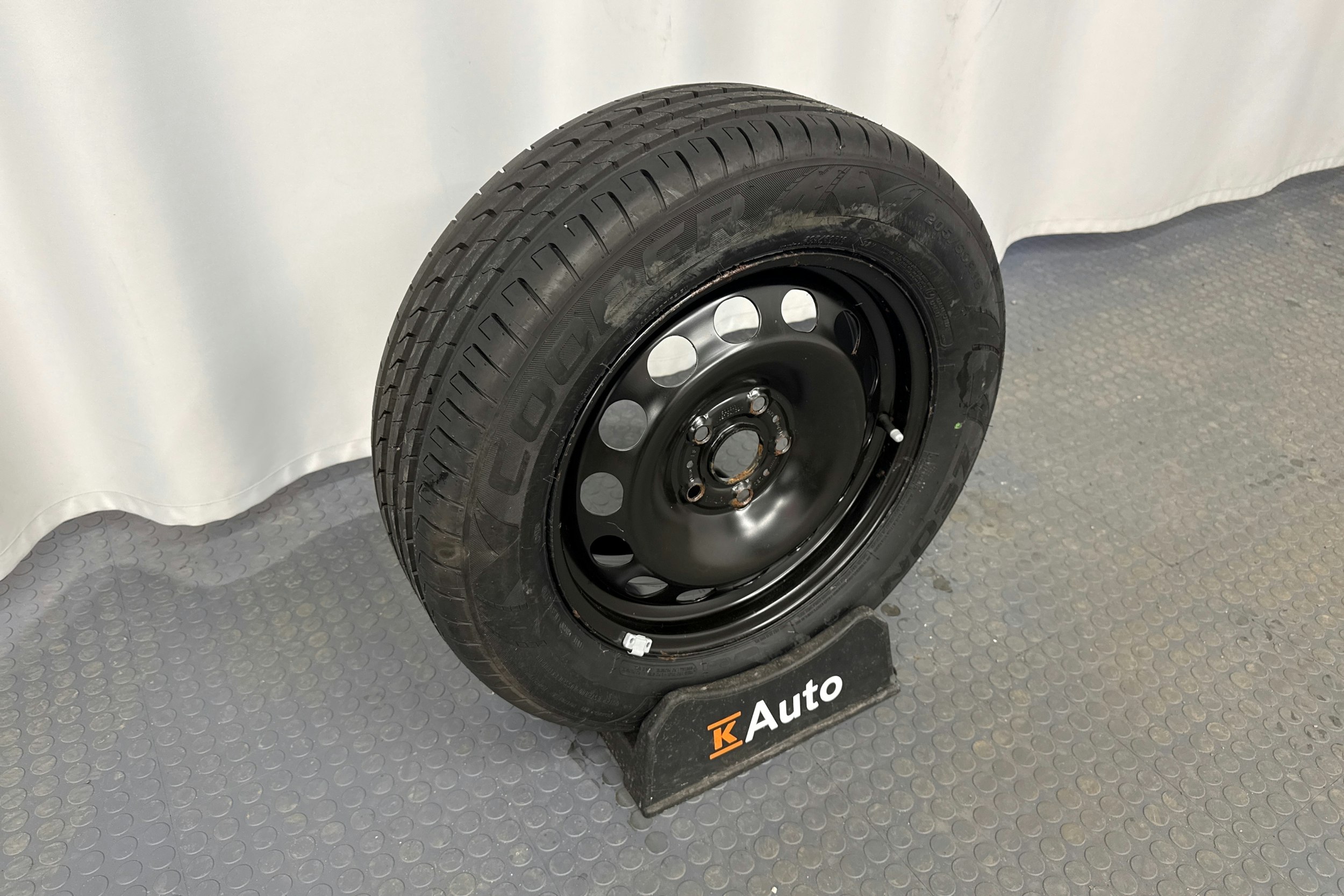 valkoinen Volkswagen T-Roc 2020 kuva 13.