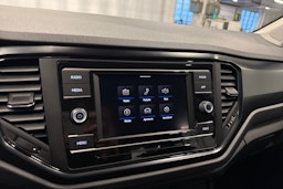 valkoinen Volkswagen T-Roc 2020 kuva 14.