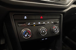 valkoinen Volkswagen T-Roc 2020 kuva 15.