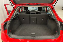 punainen Volkswagen T-Roc 2020 kuva 15.