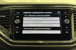 Valkoinen Volkswagen T-Roc 2020 kuva 19.
