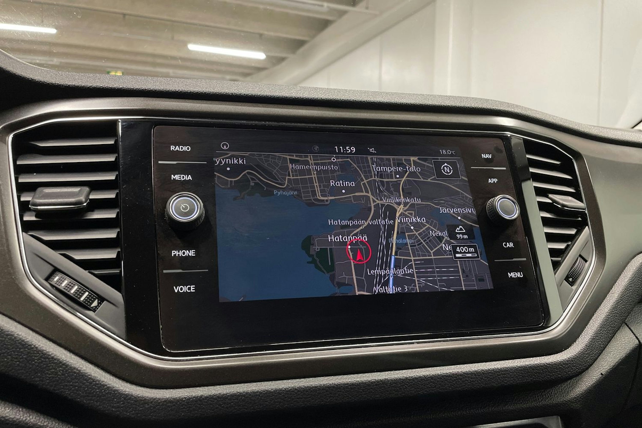 valkoinen Volkswagen T-Roc 2020 kuva 19.