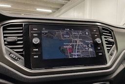 valkoinen Volkswagen T-Roc 2020 kuva 19.