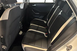 valkoinen Volkswagen T-Roc 2021 kuva 8.