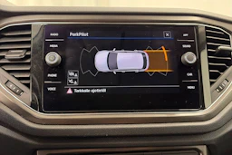 sininen Volkswagen T-Roc 2020 kuva 19.