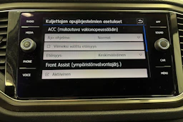 sininen Volkswagen T-Roc 2020 kuva 21.