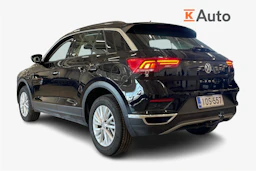 musta Volkswagen T-Roc 2020 kuva 2.