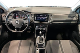 musta Volkswagen T-Roc 2020 kuva 7.