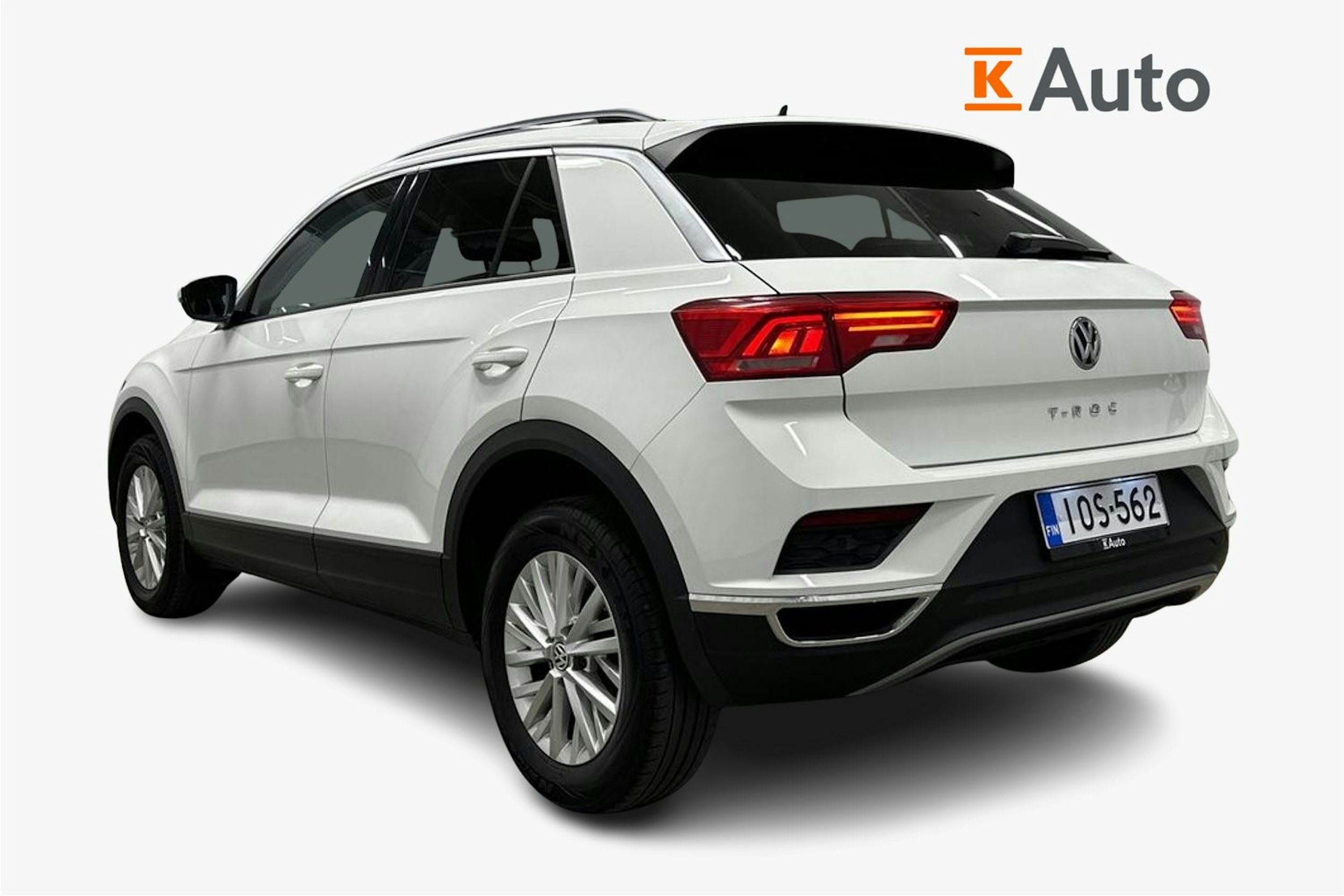 valkoinen Volkswagen T-Roc 2020 kuva 2.
