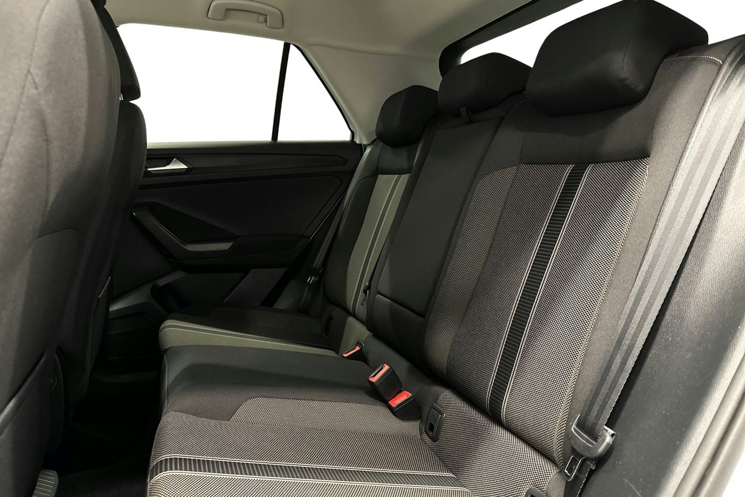 valkoinen Volkswagen T-Roc 2020 kuva 10.