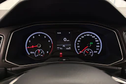 sininen Volkswagen T-Roc 2020 kuva 12.