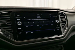 sininen Volkswagen T-Roc 2020 kuva 16.