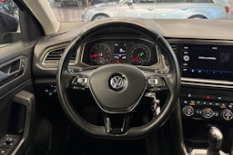 met. sininen Volkswagen T-Roc 2020 kuva 18.
