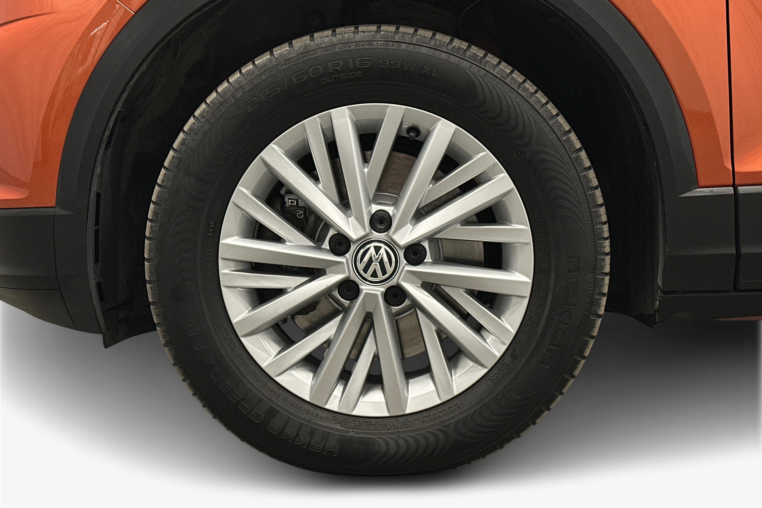 oranssi Volkswagen T-Roc 2020 kuva 12.