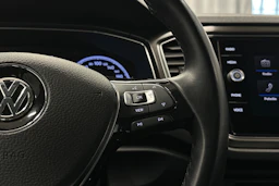 oranssi Volkswagen T-Roc 2020 kuva 20.