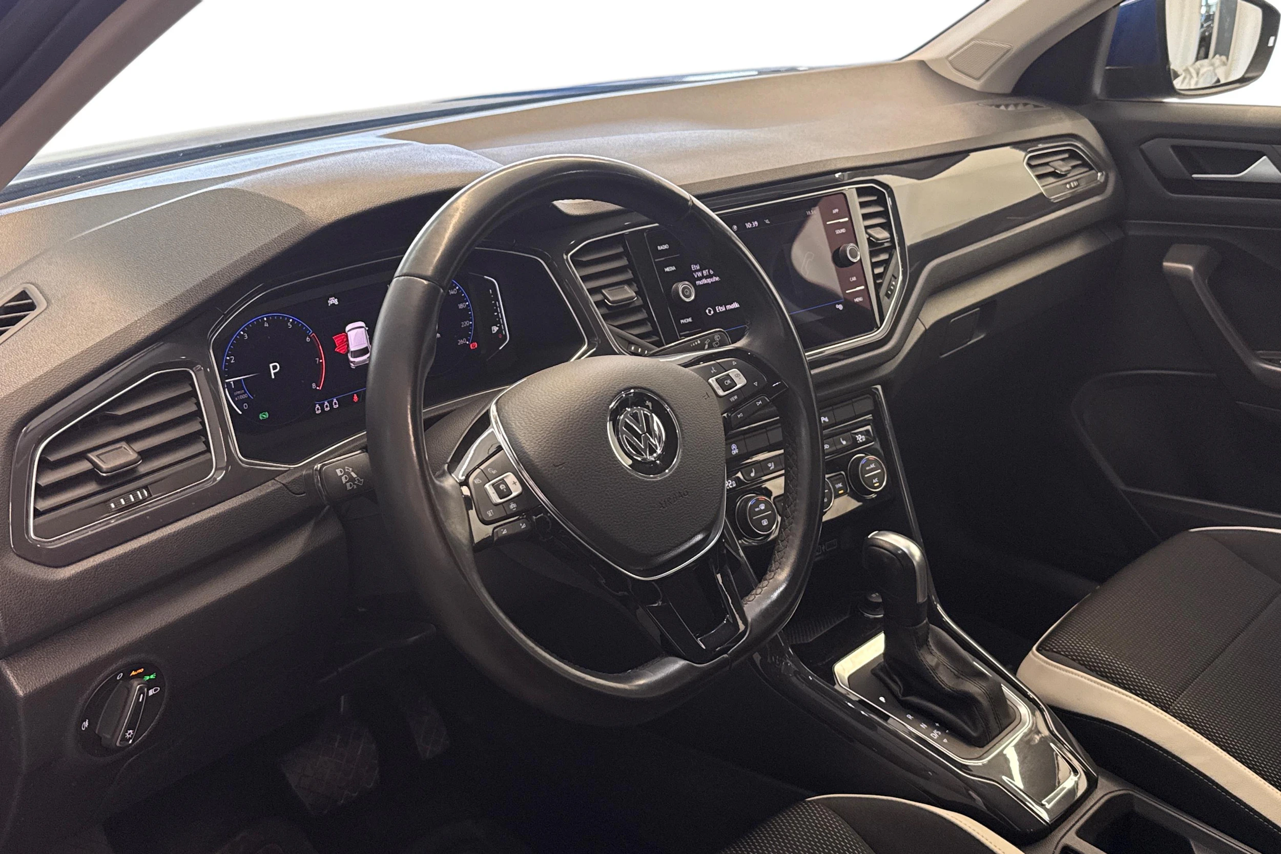met. sininen Volkswagen T-Roc 2020 kuva 8.