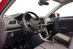 punainen Volkswagen T-Roc 2020 kuva 7.