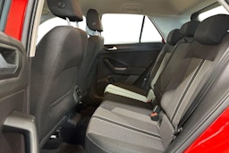 punainen Volkswagen T-Roc 2020 kuva 10.