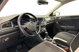 valkoinen Volkswagen T-Roc 2020 kuva 6.