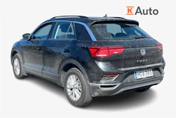 musta Volkswagen T-Roc 2020 kuva 2.