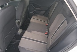 valkoinen Volkswagen T-Roc 2020 kuva 8.