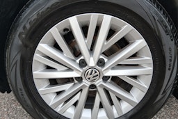 valkoinen Volkswagen T-Roc 2020 kuva 9.