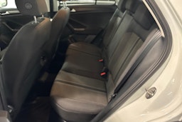 valkoinen Volkswagen T-Roc 2020 kuva 10.