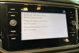 valkoinen Volkswagen T-Roc 2020 kuva 23.